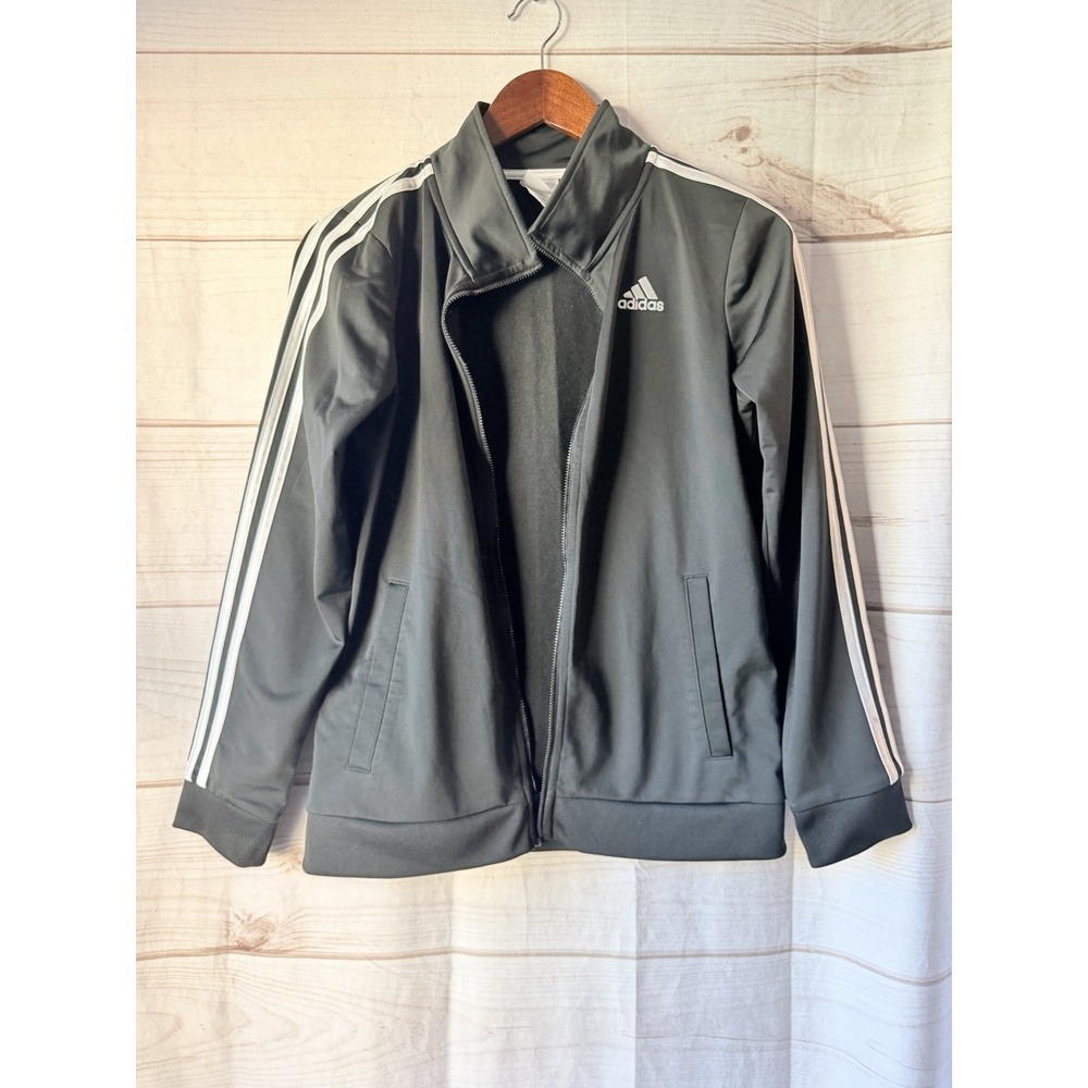 Adidas Jacket Boys Size 14/16 Black And White With Pockets